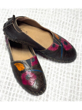 L'Artiste by Spring Step Dark Gray Floral Leather Modesty SZ EU 41 (US 10-10.5)